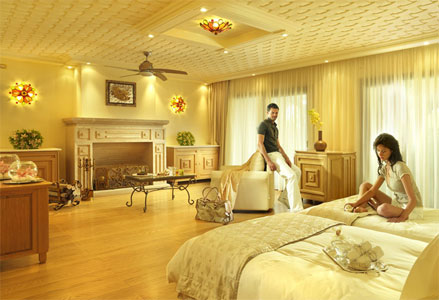 Phaidra Suite Bedroom