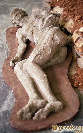 Макет человека, восстановленны по скелету по методу Герасимова