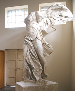 500 000 евро собрано на реставрацию статуи Ники Самофракийской