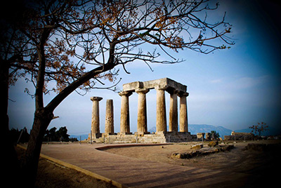В греческом Коринфе все есть, но не все туристы из России об этом знают