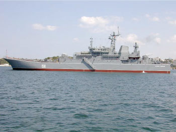 Большой десантный корабль Черноморского флота «Цезарь Куников» посетит порты Греции