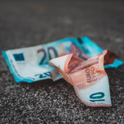������������� ������ ������� 10% National Bank of Greece �� $812 ���