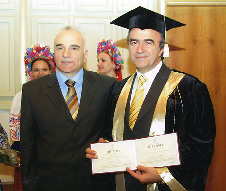 ��������� ����������� � �������� ������ ���� ����