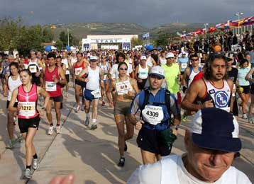 Международный марафонский забег в Афинах