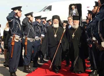 Архиепископ Христодулос вернулся в Афины