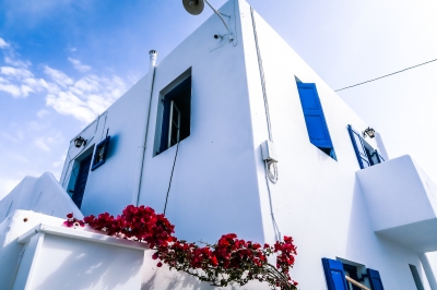Греческие арендодатели переходят из краткосрочной аренды в долгосрочную