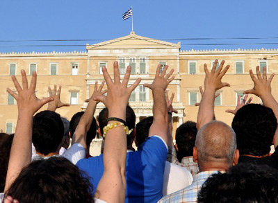 В Греции принят бюджет на 2014 год, разработанный без одобрения международных кредиторов