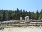 Верхняя площадка - руины великого храма Асклепия