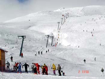 В Греции выпал снег на радость любителям горных лыж