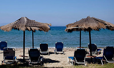 Туристический поток из России в Грецию упал на 46%