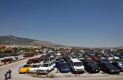 Продажи новых машин в Греции начали расти впервые за несколько лет