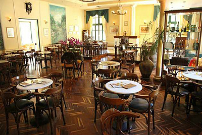 Исторические кафе Европы по инициативе греков создали Ассоциацию