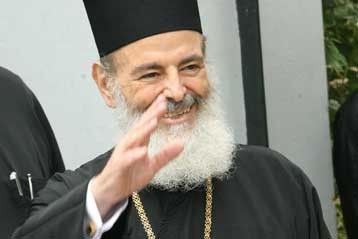 Врач Андреас Дзакис посетил архиепископа Христодулоса