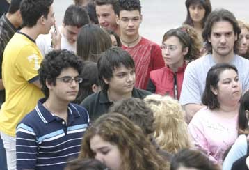 Греческая молодежь стремится к получению высшего образования
