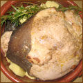 Кабанчик маринованный в цитрусовом соусе в горшочке 