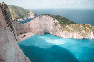 Греция продлила запрет на посещение знаменитого пляжа на Закинтосе