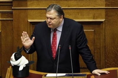 Греция обвиняет Европу в неспособности принять решение по долгу