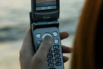 Новый рекорд по количеству мобильных звонков и СМС-сообщений