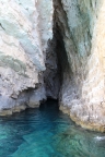 Пещеры и скалы по дороге на Марафонисий