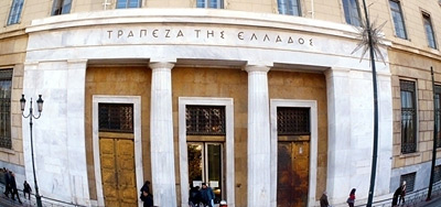 Греция планирует до середины июля продать банки Postbank и Proton