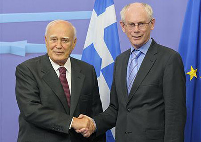 Президент Греции полетит на саммит в Брюссель экономклассом