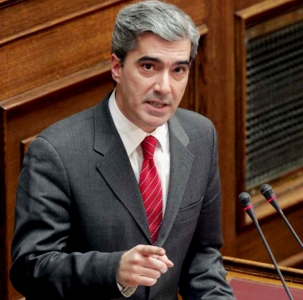 Греция должна срочно активизировать сотрудничество с Россией - парламентарий Симос Кедикоглу