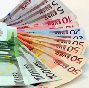 Греция опровергла слухи об оттоке капиталов граждан в банки Швейцарии