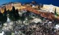 Греческие демонстранты пытались взять штурмом парламент страны