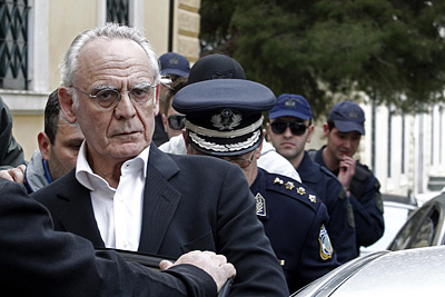 Процесс над экс-министром обороны Греции стартует в Афинах