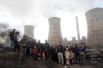 Жители района Агиос Димитриос блокировали работу электростанции