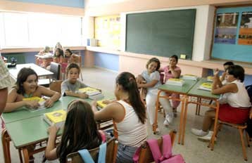 Изучение иностранных языков. Греческие ученики опережают сверстников из других стран ЕС