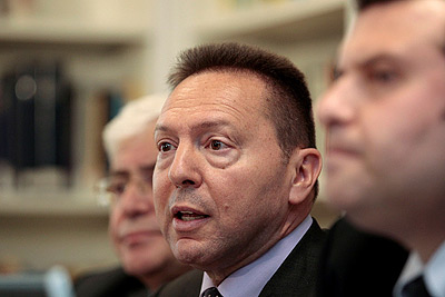 Яннис Стурнарас назначен новым министром финансов Греции