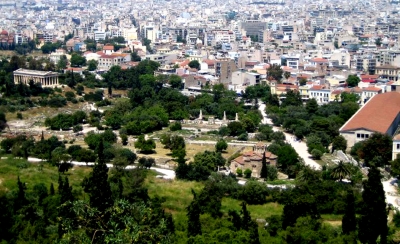 Неоязычники провели акцию с требованием сохранить алтарь в центре Афин