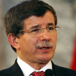 В Греции с беспокойством читают книгу турецкого министра иностранных дел
