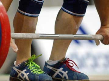 Греческой команде тяжелоатлетов грозит отстранение от участия в Олимпийских играх в Пекине