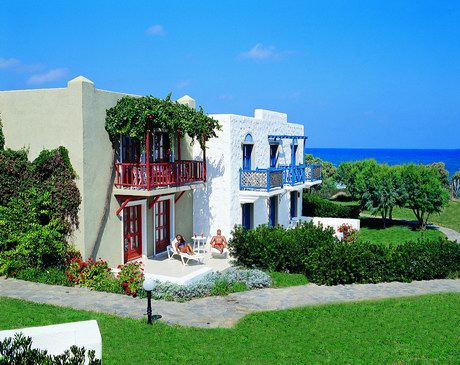 Отель Cretan Village принёс сети отелей Aldemar "Золотой меридиан"