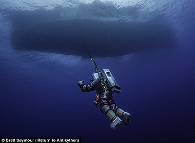 1412889651964_wps_21_WHOI_Diving_Safety_Office1a.jpg