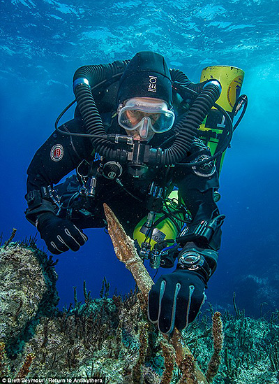 1412889799551_wps_23_Return_to_Antikythera_pro1a.jpg